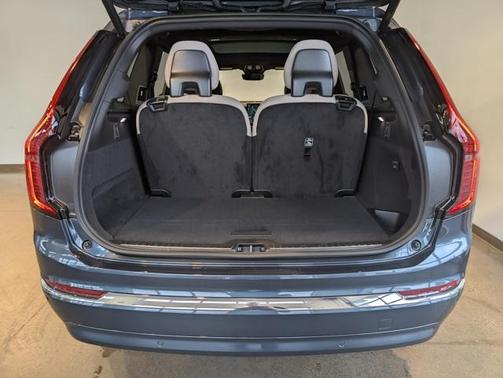 2026 Volvo XC90 B6 Plus 6-Seater