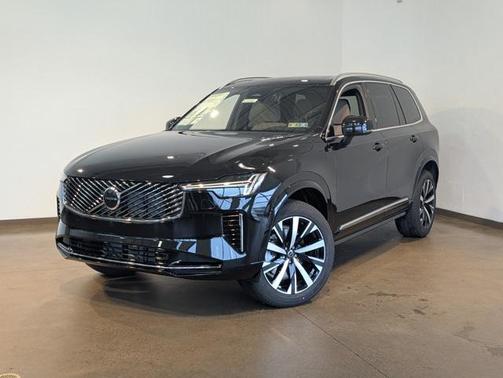 2026 Volvo XC90 B6 Core