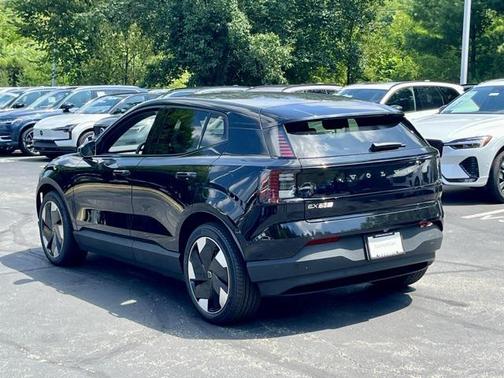 2025 Volvo EX30 Twin Motor Plus