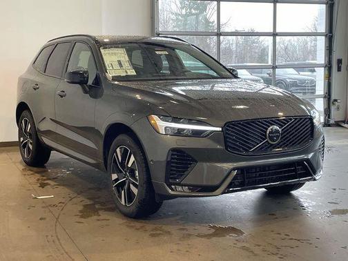 Forest Lake 2026 Volvo XC60 B5 Plus