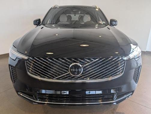 2026 Volvo XC90 Plus, B6 AWD Gas (mild hybrid), Gasoline, Bright, 6 Seats