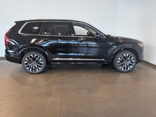 2026 Volvo XC90 B6 Ultra 7-Seater
