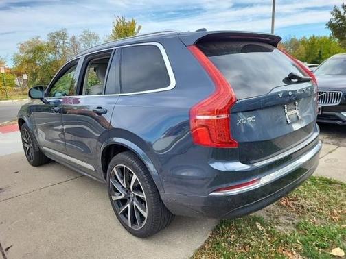 2024 Volvo XC90 B6 Plus Bright Theme 6-Seater