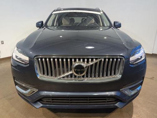 2024 Volvo XC90 B6 Plus Bright Theme 7-Seater