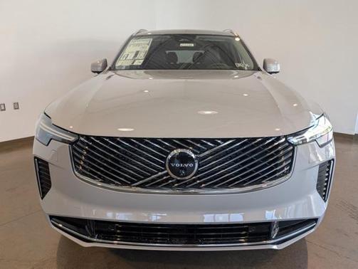 2026 Volvo XC90 B6 Ultra 7-Seater