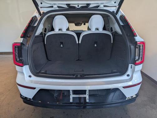 2025 Volvo EX90 Twin Motor Performance Ultra