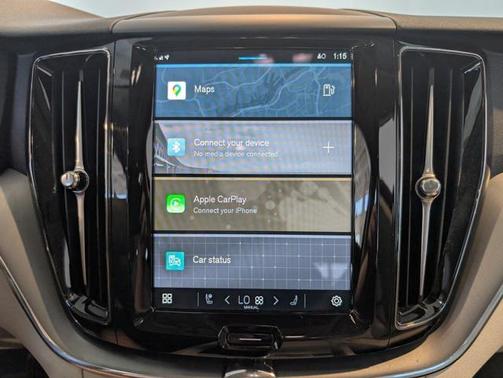 2025 Volvo XC60 B5 Core