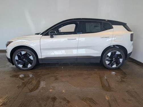 2026 Volvo EX30 Plus Twin Motor Performance, Fully electric