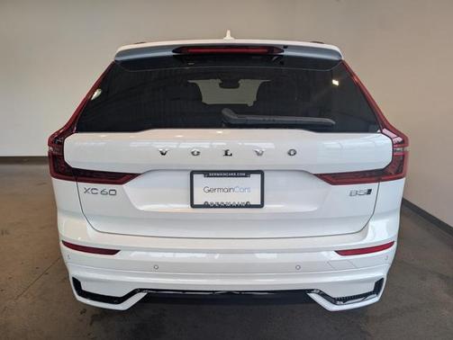 2026 Volvo XC60 B5 Core