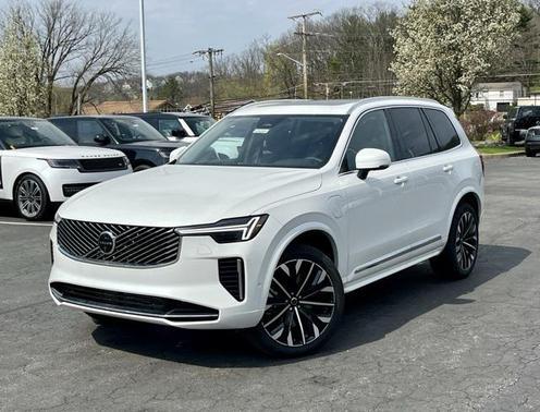 2025 Volvo XC90 Plug-In Hybrid T8 Plus 7-Seater