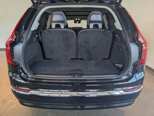 2026 Volvo XC90 Ultra, B6 AWD Gas (mild hybrid), Gasoline, Bright, 7 Seats