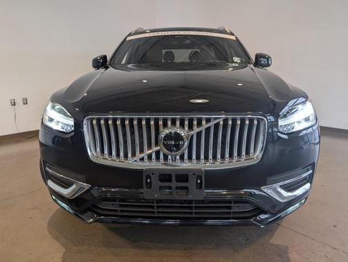 2023 Volvo XC90 B6 Plus 7-Seater