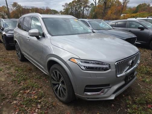 2023 Volvo XC90 B6 Plus 7-Seater