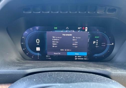 2023 Volvo XC90 Recharge Plug-In Hybrid T8 Plus Bright Theme 7-Seater