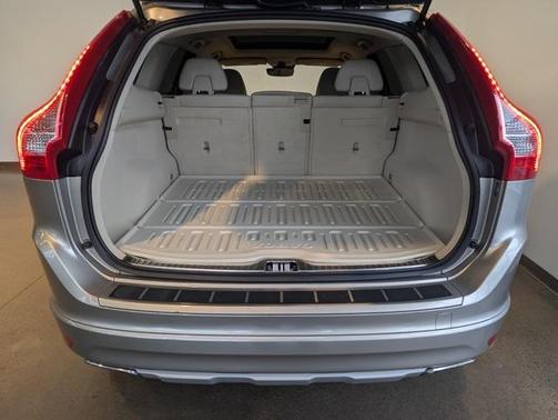 2016 Volvo XC60 T5 Premier