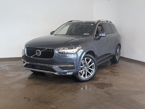 2018 Volvo XC90 T6 Momentum