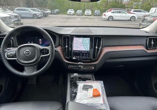 Denim Blue Metallic 2023 Volvo XC60 B5 Plus Dark Theme