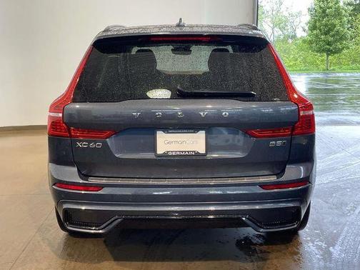 Denim Blue Metallic 2023 Volvo XC60 B5 Plus Dark Theme