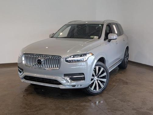 2025 Volvo XC90 B6 Plus 7-Seater
