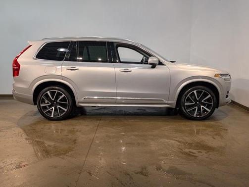 2023 Volvo XC90 B6 Plus 7-Seater