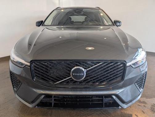 2026 Volvo XC60 B5 Core