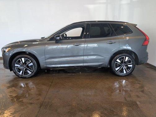 2026 Volvo XC60 B5 Core
