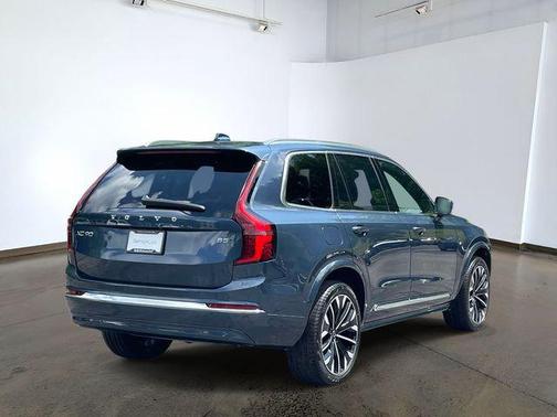 Denim Blue Metallic 2025 Volvo XC90 B5 Plus 7-Seater