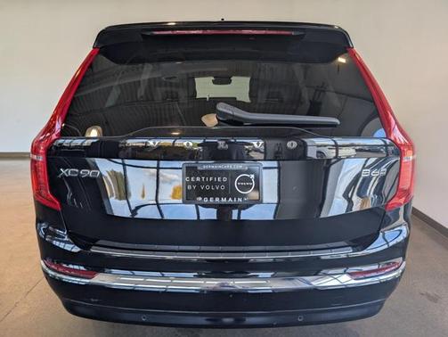 2024 Volvo XC90 B6 Plus Bright Theme 7-Seater