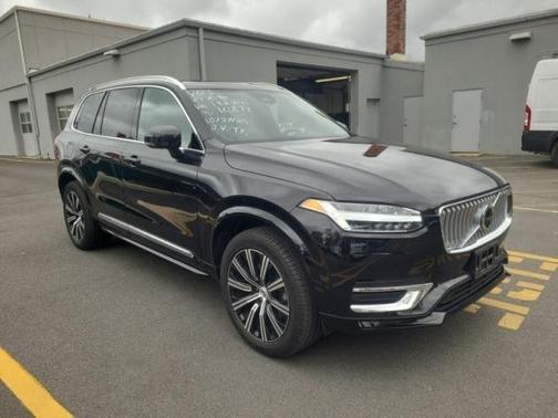 2024 Volvo XC90 B6 Plus Bright Theme 7-Seater