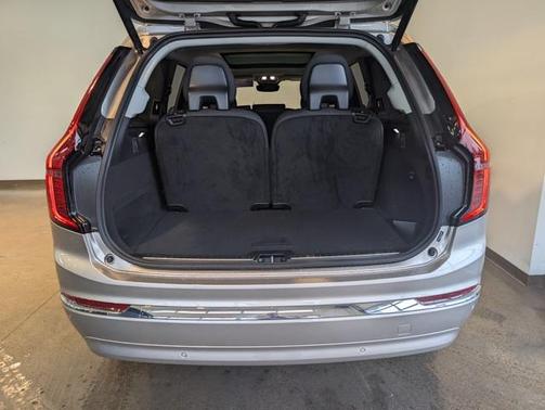 2026 Volvo XC90 B5 Plus 7-Seater