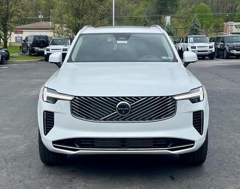 2025 Volvo XC90 Plug-In Hybrid T8 Plus 7-Seater