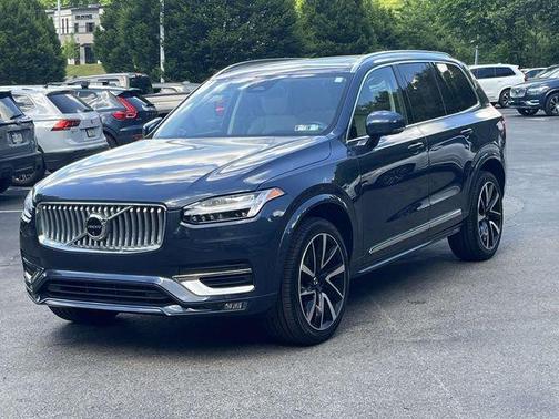 Denim Blue Metallic 2024 Volvo XC90 B6 Ultimate Bright Theme 7-Seater