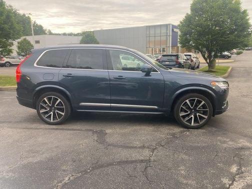 Denim Blue Metallic 2024 Volvo XC90 B6 Ultimate Bright Theme 7-Seater