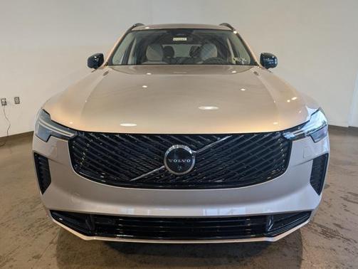 2026 Volvo XC90 B6 Ultra Dark Theme 7-Seater