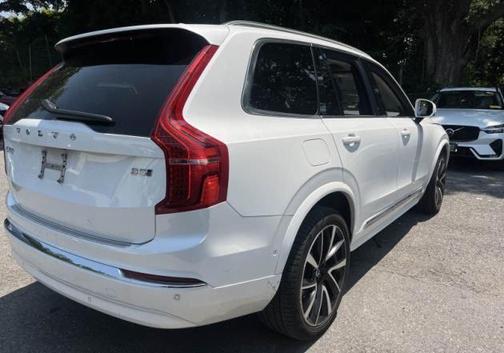 White 2023 Volvo XC90 B5 Plus