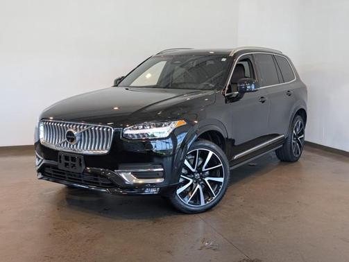 2024 Volvo XC90 B5 Plus Bright Theme