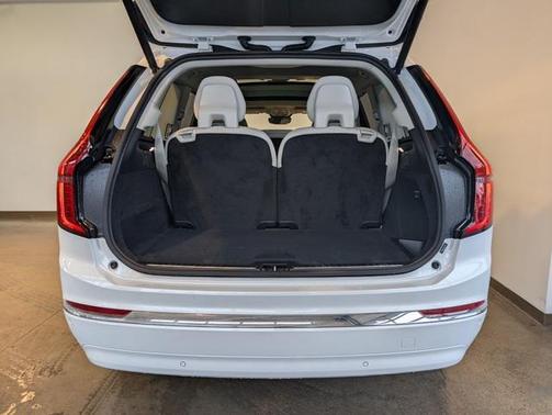 2026 Volvo XC90 B6 Ultra 7-Seater