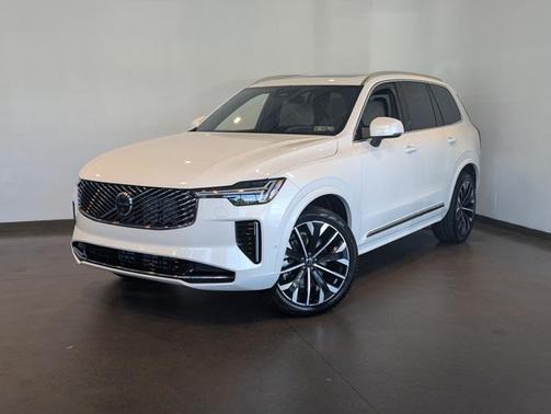 2025 Volvo XC90 B6 Plus 7-Seater