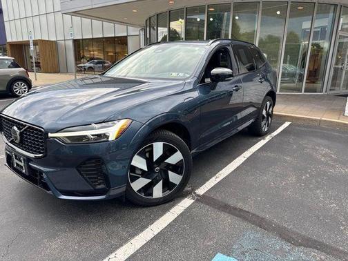 Denim Blue Metallic 2024 Volvo XC60 Recharge Plug-In Hybrid T8 Plus Dark Theme