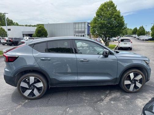 Thunder Gray Metallic 2023 Volvo C40 Recharge Pure Electric Twin Ultimate