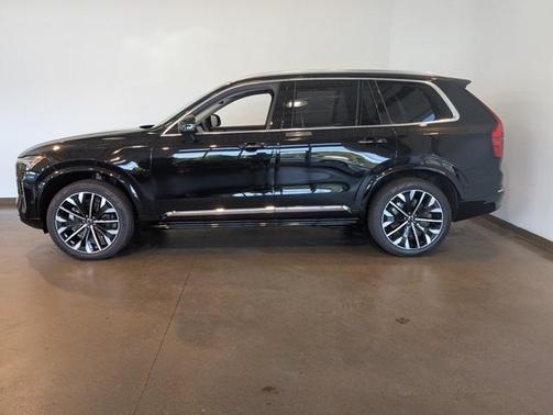 2026 Volvo XC90 B6 Ultra 7-Seater