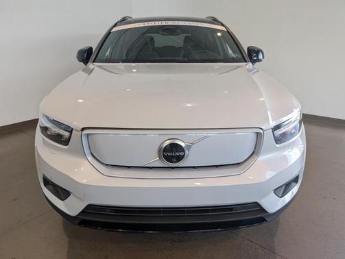 2022 Volvo XC40 Recharge Pure Electric P8 Twin Ultimate