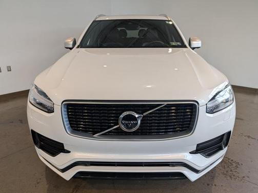 2019 Volvo XC90 T6 R-Design