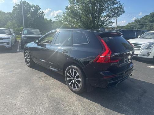 2025 Volvo XC60 B5 Core