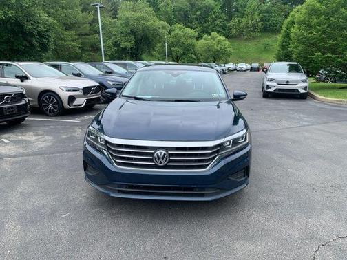 Tourmaline Blue Metallic 2020 Volkswagen Passat 2.0T SE