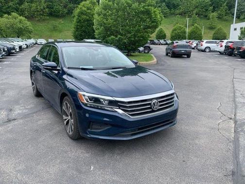 Tourmaline Blue Metallic 2020 Volkswagen Passat 2.0T SE