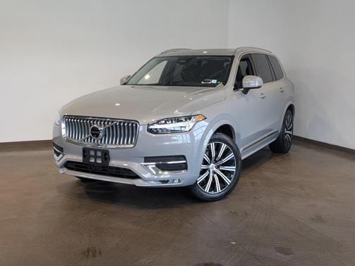 2024 Volvo XC90 B6 Plus Bright Theme 7-Seater