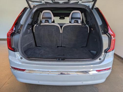 2025 Volvo XC90 B6 Plus 7-Seater