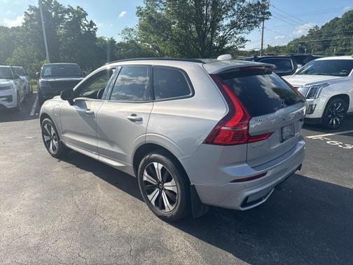 2025 Volvo XC60 Plug-In Hybrid T8 Core