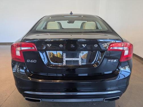 2017 Volvo S60 Inscription T5